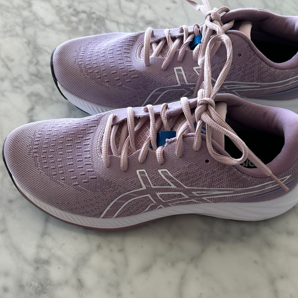 ASICS Women's Lavender with white trim sneakers